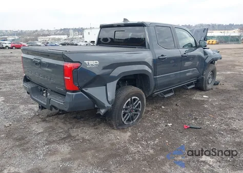 2025 Toyota Tacoma Hybrid Trd Sport 4Wd from USA, damaged, VIN 3TYLC5LN0ST025798